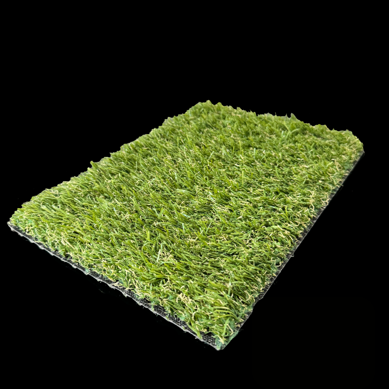 Summer Cool 30 synthetic grass close-up